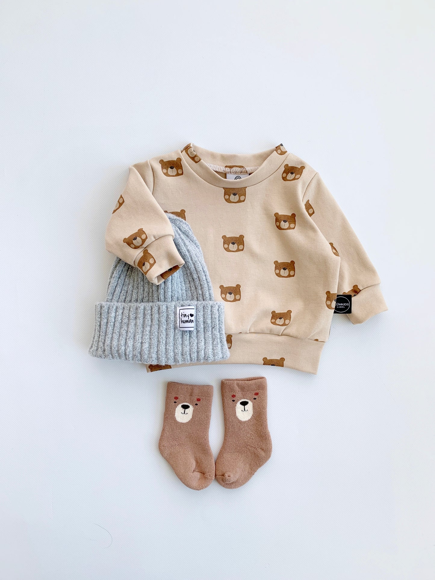 little bear pulli