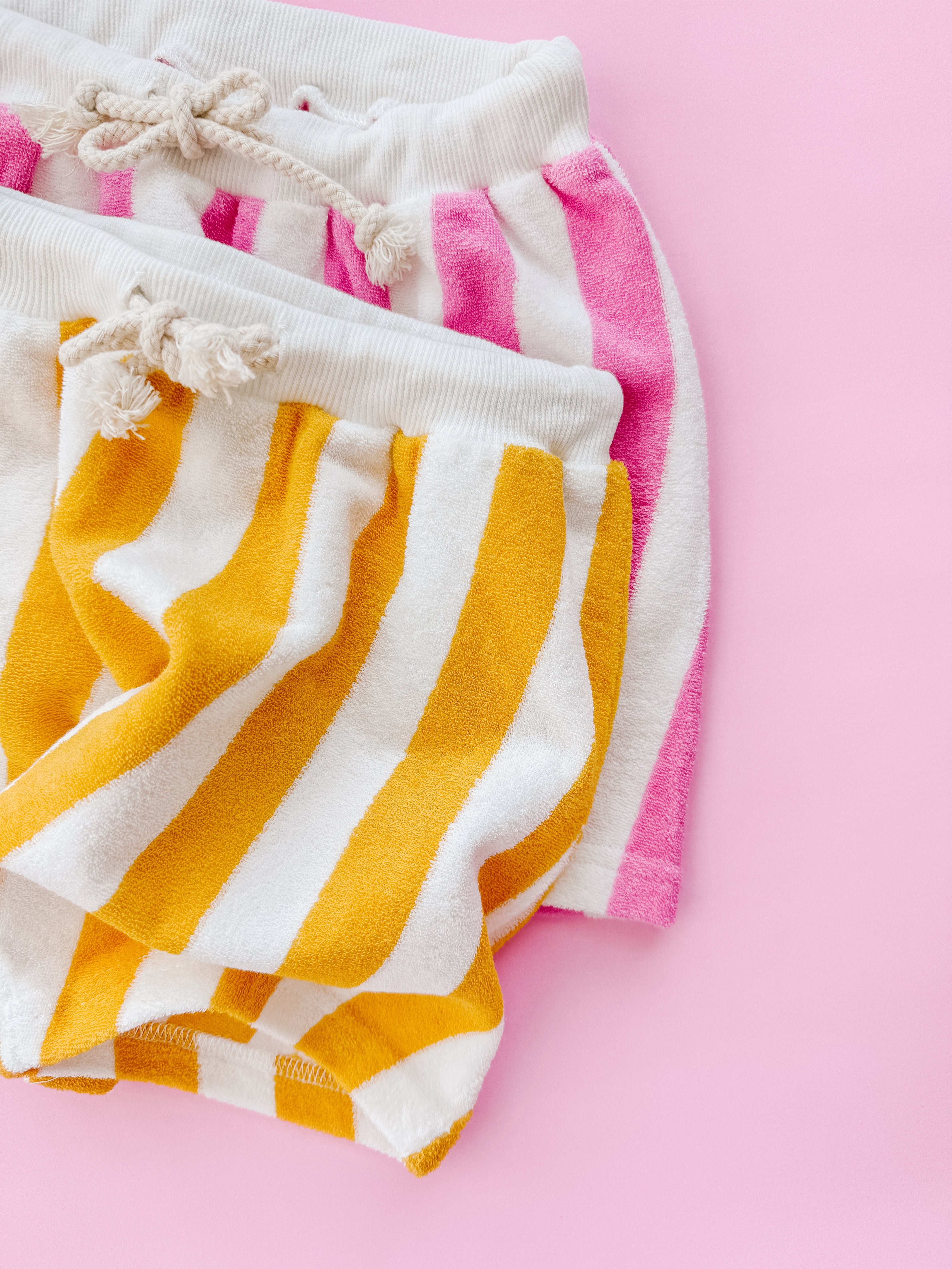 seaside shorts- yellow