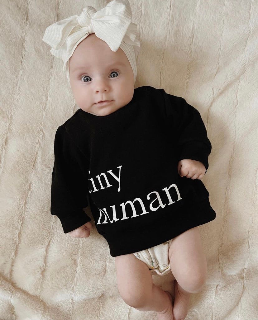 tiny human fleece sweater | black